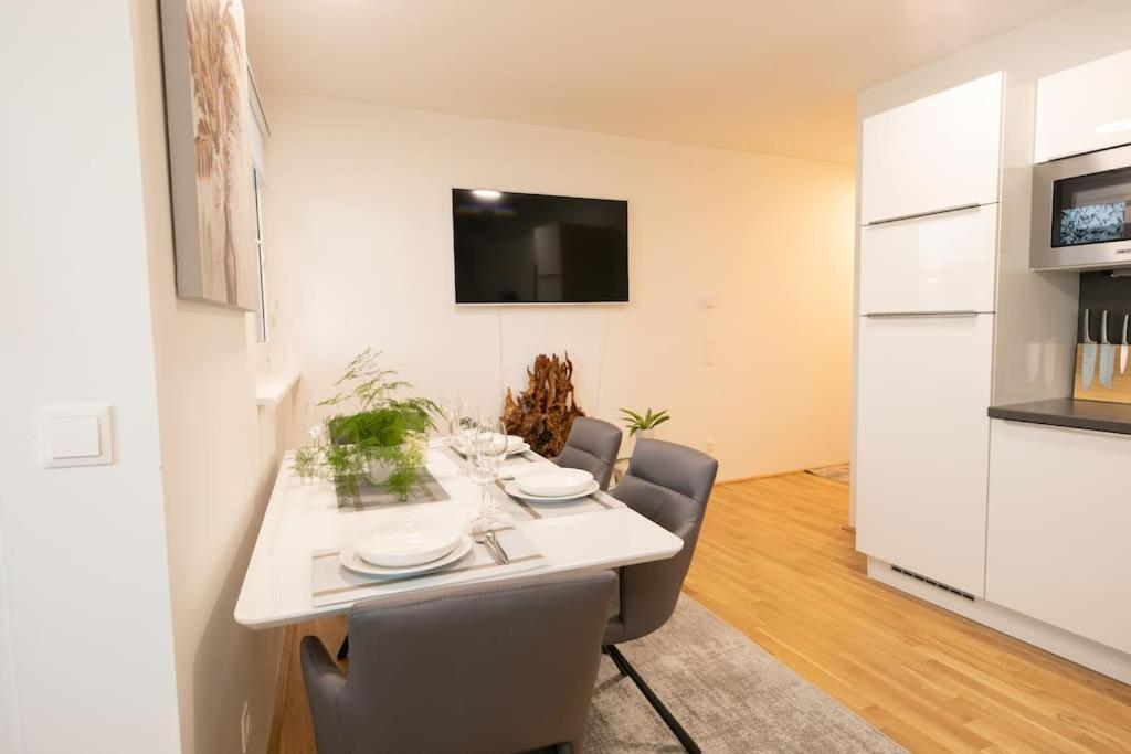 Schoenes Living Am Donauufer Βιέννη Εξωτερικό φωτογραφία