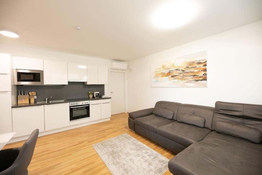 Schoenes Living Am Donauufer Βιέννη Εξωτερικό φωτογραφία