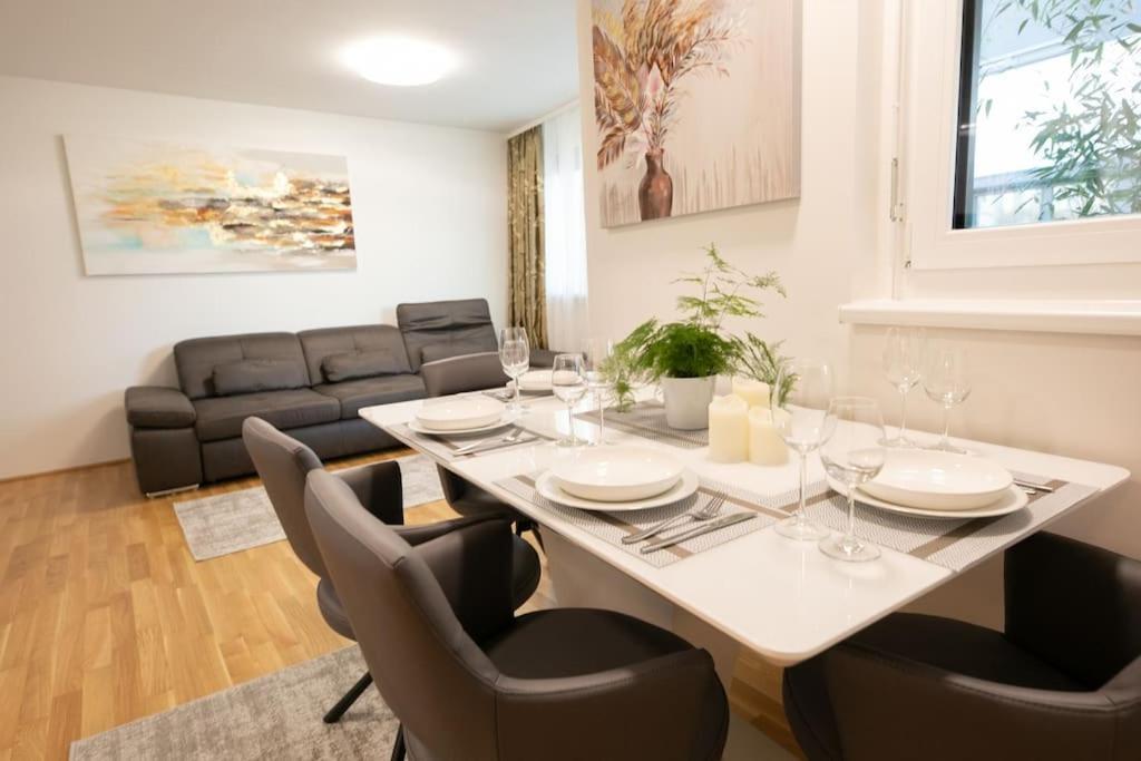 Schoenes Living Am Donauufer Βιέννη Εξωτερικό φωτογραφία